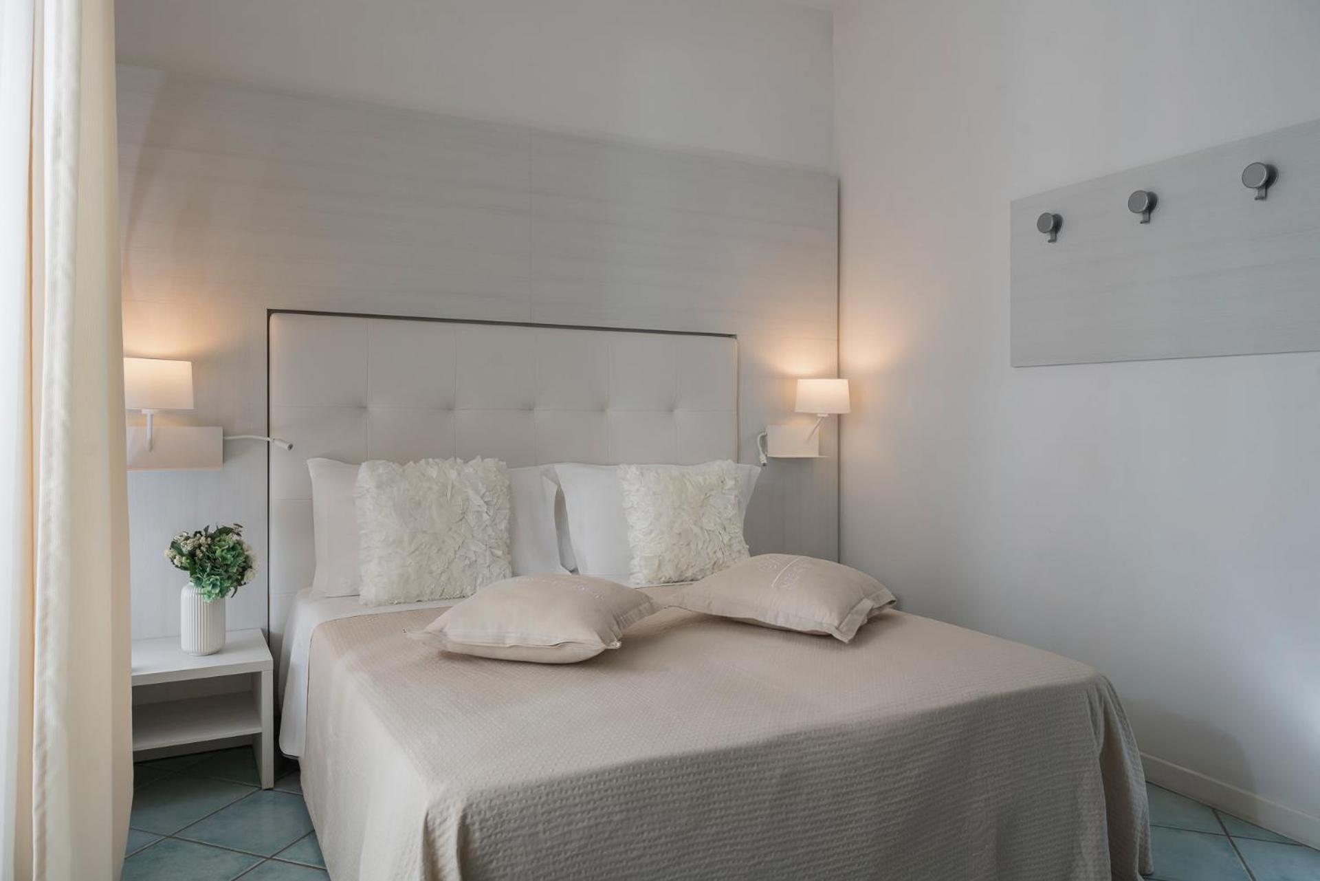 Hotel Ca' Bianca Riccione Buitenkant foto
