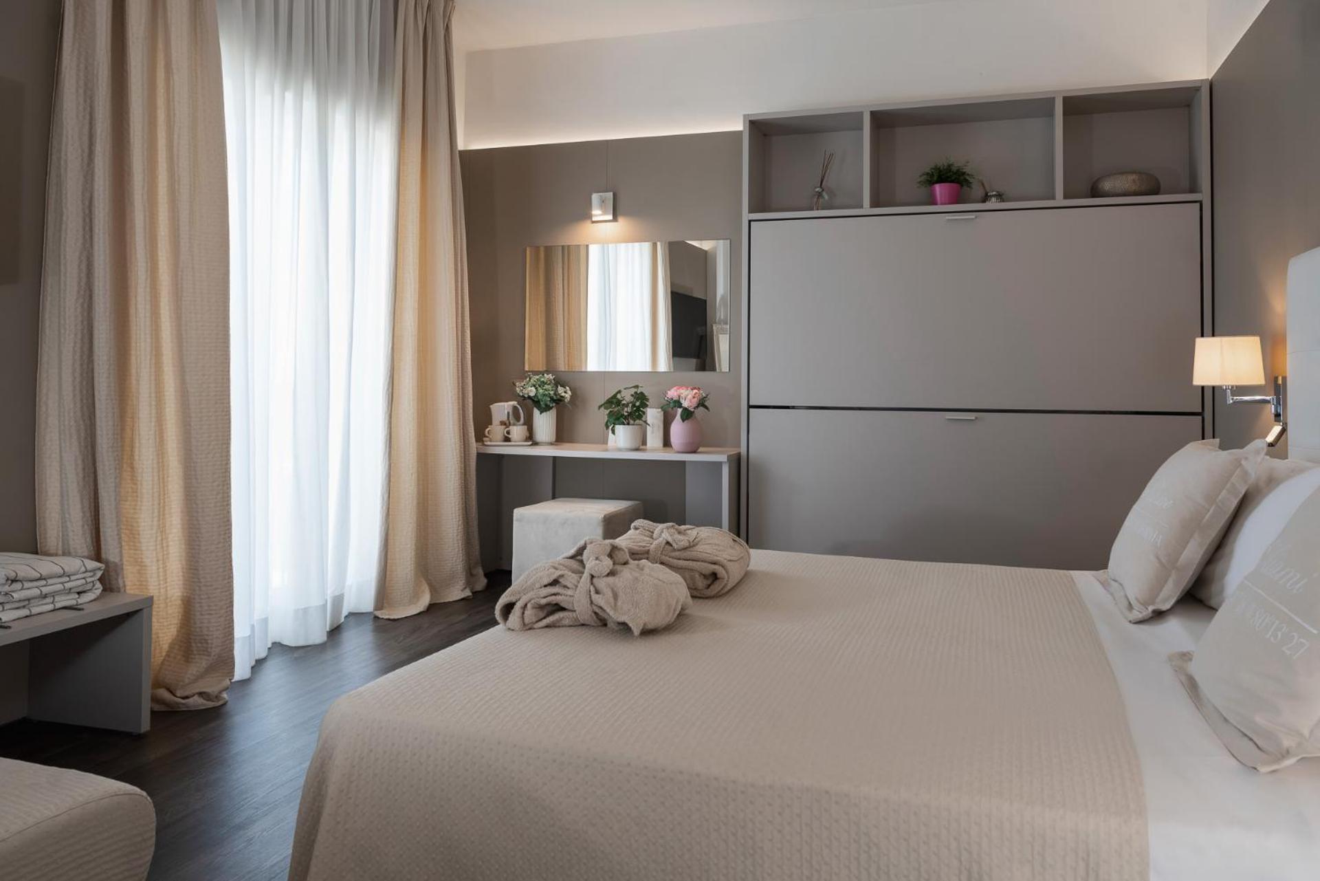 Hotel Ca' Bianca Riccione Buitenkant foto